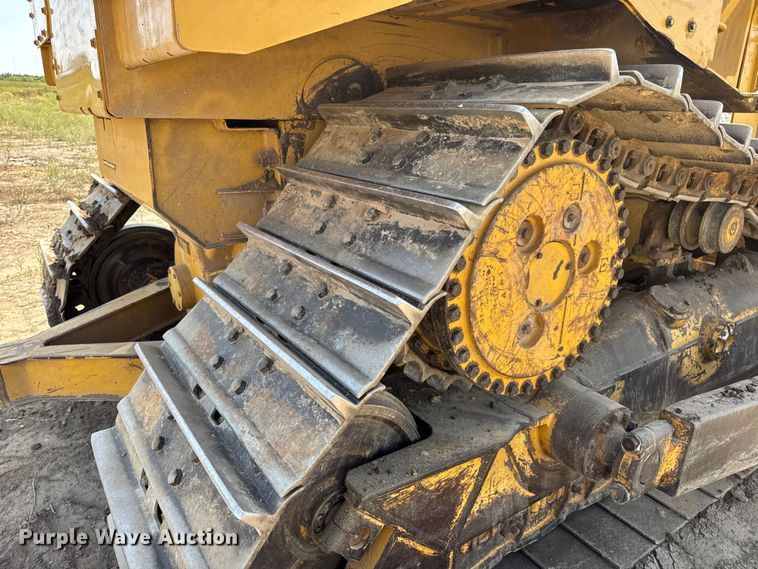 image for item DW6596 2014 Caterpillar D6T XW dozer