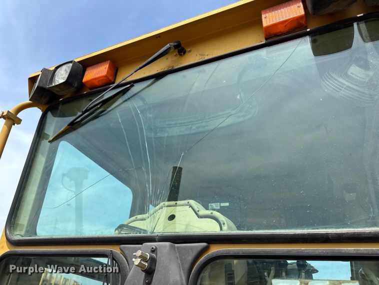 image for item DW6597 1997 Caterpillar 140H motor grader