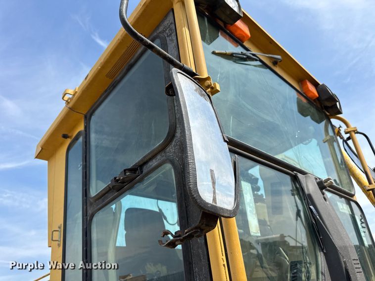 image for item DW6597 1997 Caterpillar 140H motor grader