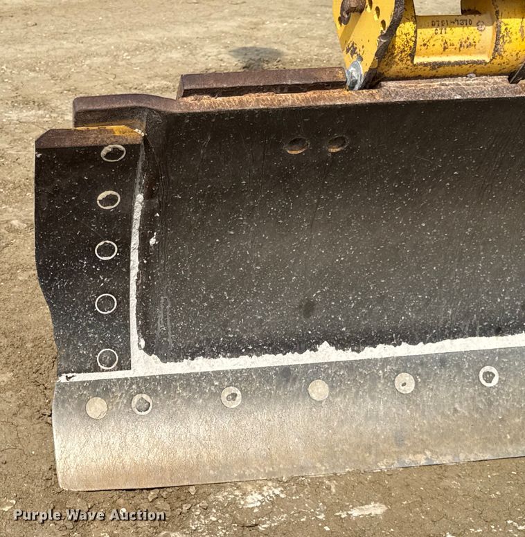 image for item DW6597 1997 Caterpillar 140H motor grader