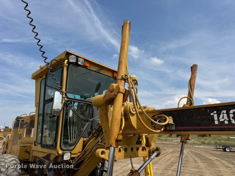 image for item DW6597 1997 Caterpillar 140H motor grader