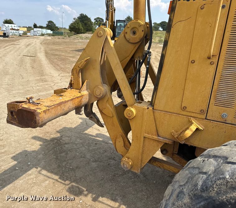 image for item DW6597 1997 Caterpillar 140H motor grader