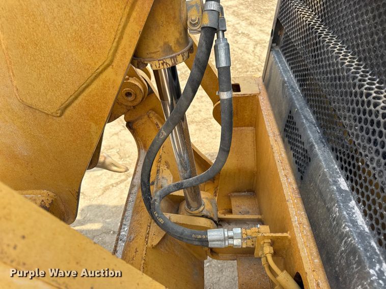 image for item DW6597 1997 Caterpillar 140H motor grader