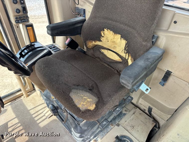 image for item DW6597 1997 Caterpillar 140H motor grader