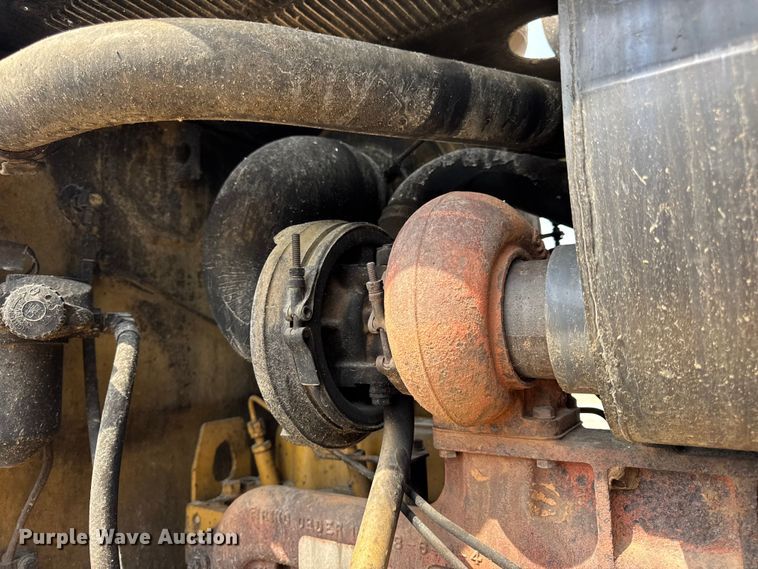 image for item DW6597 1997 Caterpillar 140H motor grader