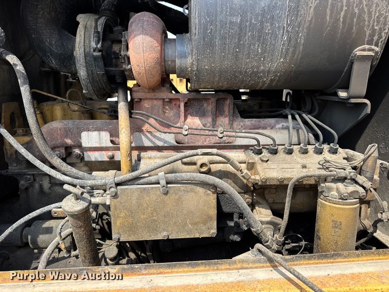 image for item DW6597 1997 Caterpillar 140H motor grader