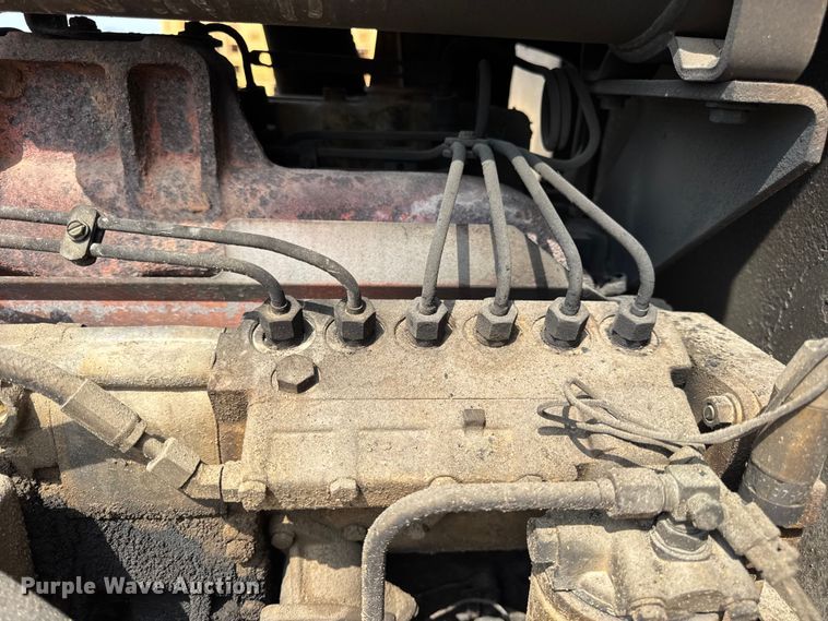 image for item DW6597 1997 Caterpillar 140H motor grader