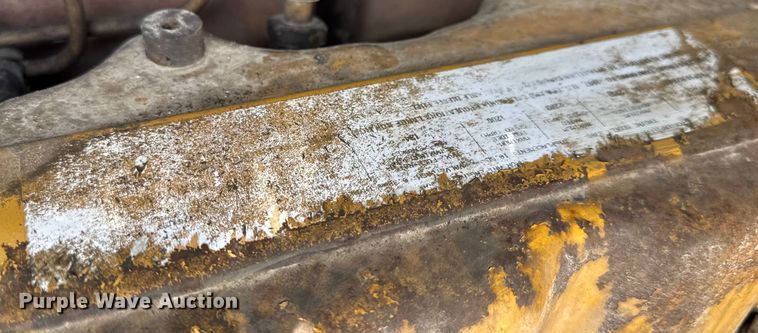 image for item DW6597 1997 Caterpillar 140H motor grader