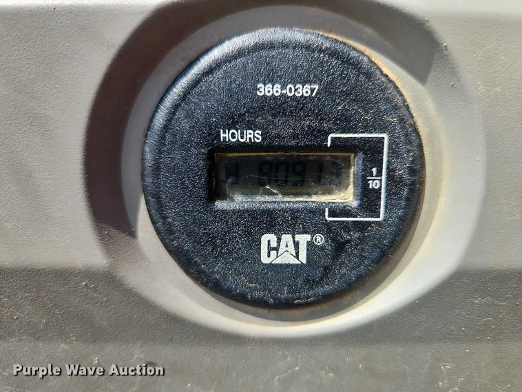 image for item DW6598 2018 Caterpillar 325F L excavator