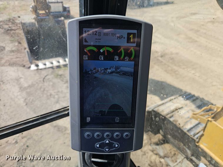 image for item DW6598 2018 Caterpillar 325F L excavator