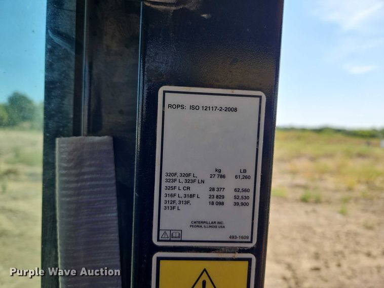 image for item DW6598 2018 Caterpillar 325F L excavator