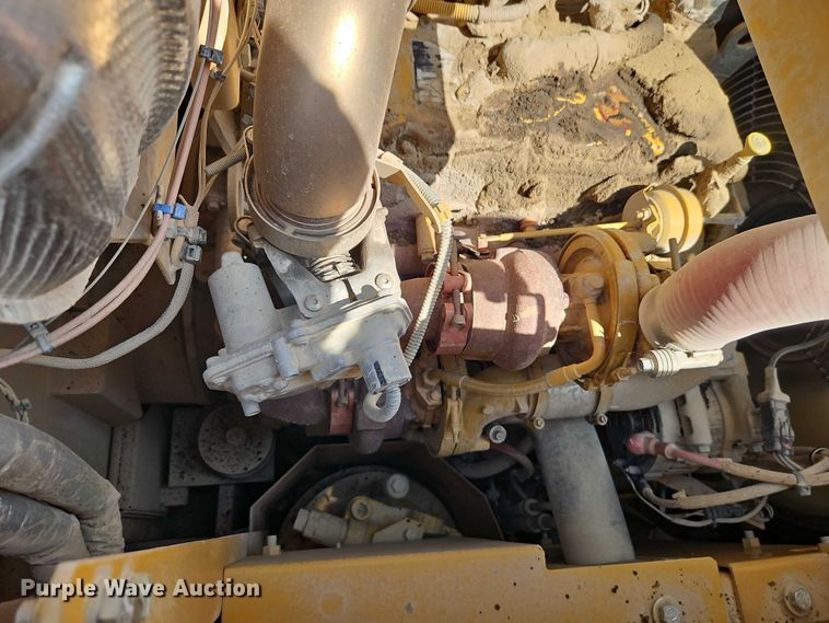 image for item DW6598 2018 Caterpillar 325F L excavator