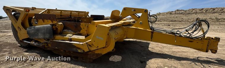 image for item DW6602 2012 John Deere 2112C scraper