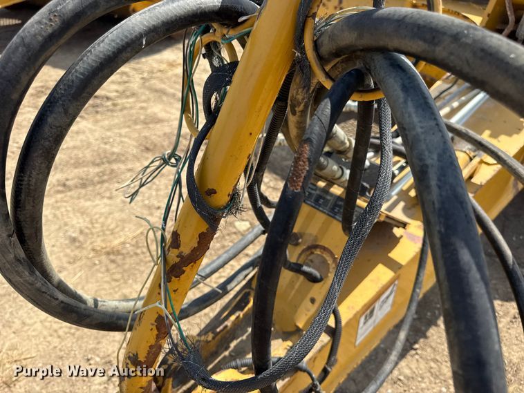 image for item DW6602 2012 John Deere 2112C scraper