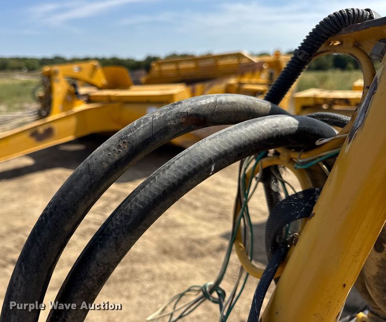 image for item DW6602 2012 John Deere 2112C scraper