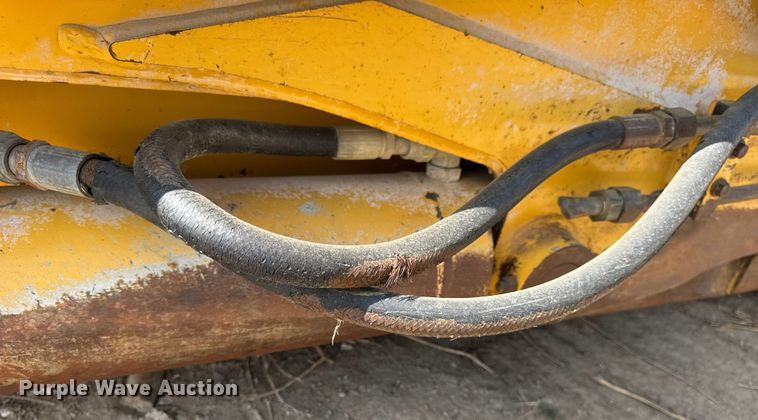 image for item DW6602 2012 John Deere 2112C scraper