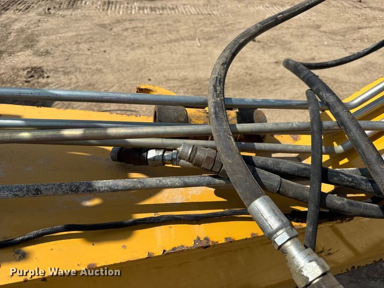 image for item DW6602 2012 John Deere 2112C scraper