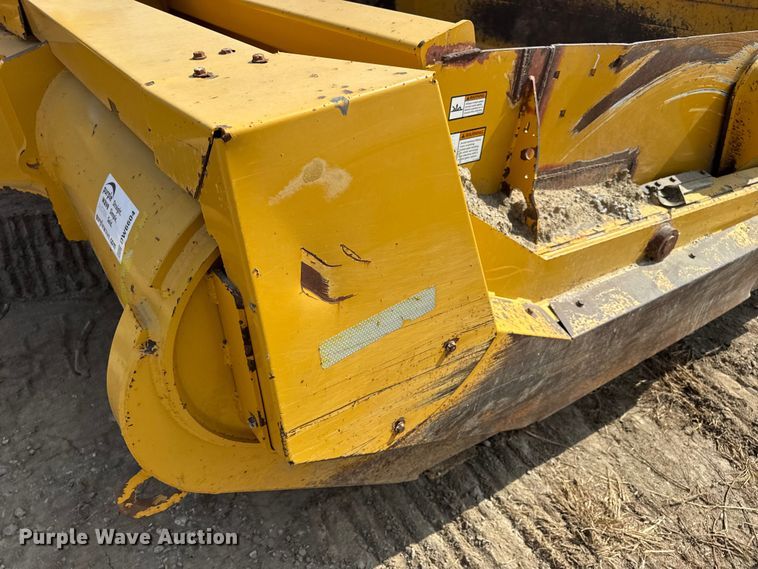 image for item DW6604 2012 John Deere 2112C scraper