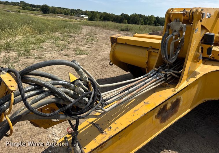 image for item DW6604 2012 John Deere 2112C scraper