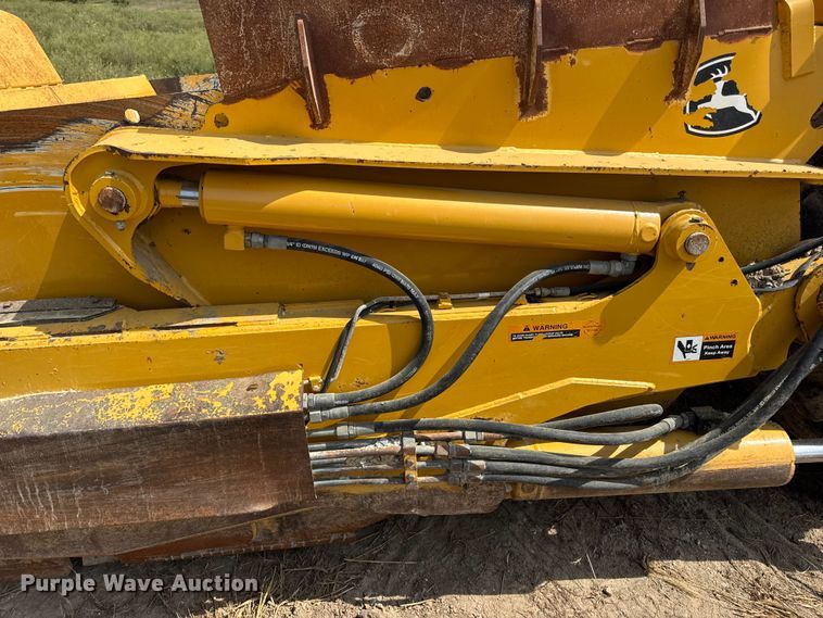 image for item DW6604 2012 John Deere 2112C scraper