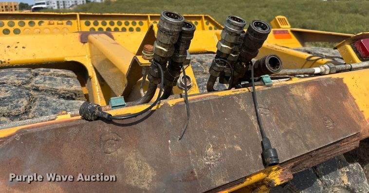 image for item DW6604 2012 John Deere 2112C scraper