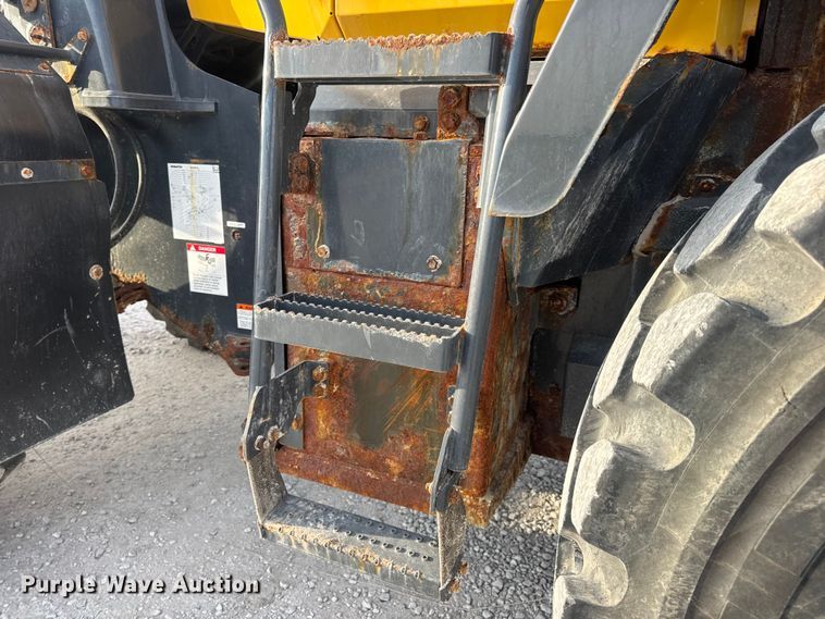 image for item DW6605 Komatsu WA200-8 wheel loader