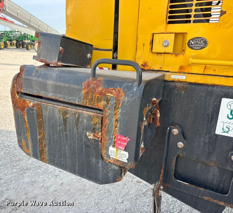 image for item DW6605 Komatsu WA200-8 wheel loader