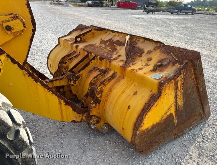 image for item DW6605 Komatsu WA200-8 wheel loader