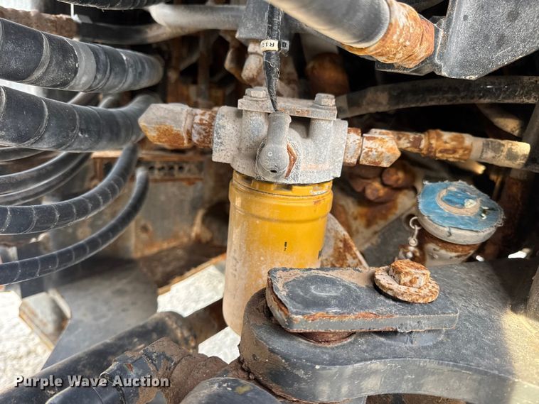 image for item DW6605 Komatsu WA200-8 wheel loader