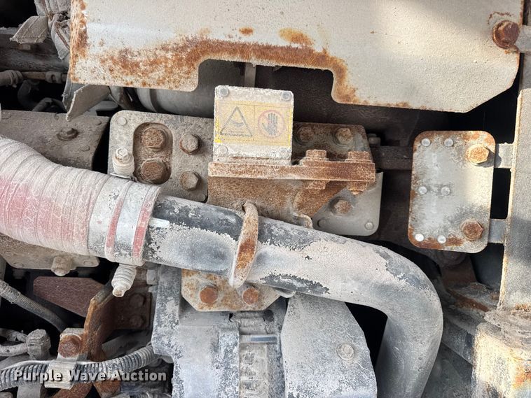 image for item DW6605 Komatsu WA200-8 wheel loader