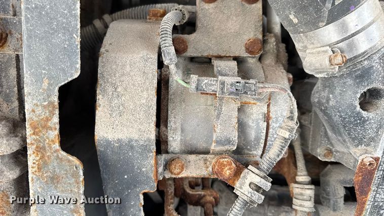 image for item DW6605 Komatsu WA200-8 wheel loader