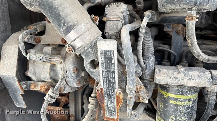 image for item DW6605 Komatsu WA200-8 wheel loader