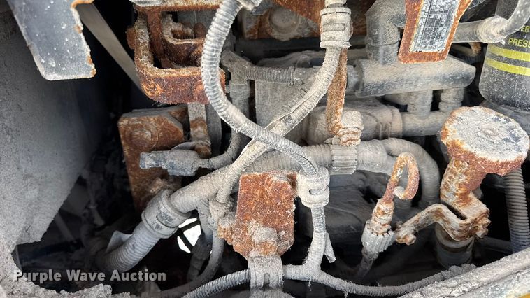 image for item DW6605 Komatsu WA200-8 wheel loader