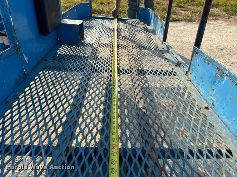 image for item DW6607 2007 Genie Z-80/60 boom lift