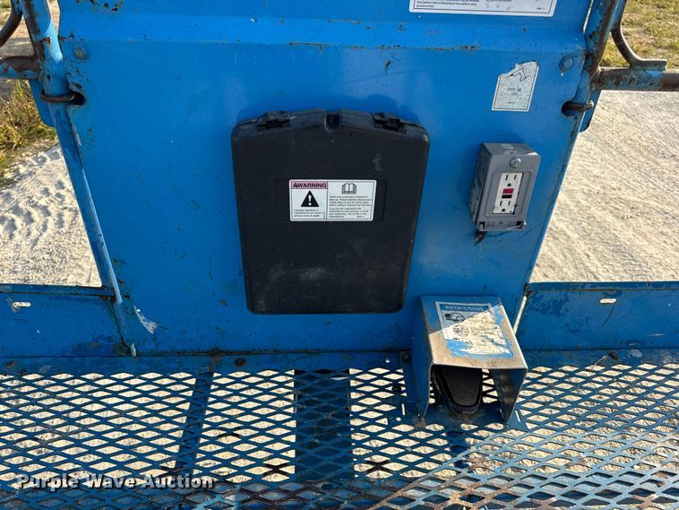 image for item DW6607 2007 Genie Z-80/60 boom lift