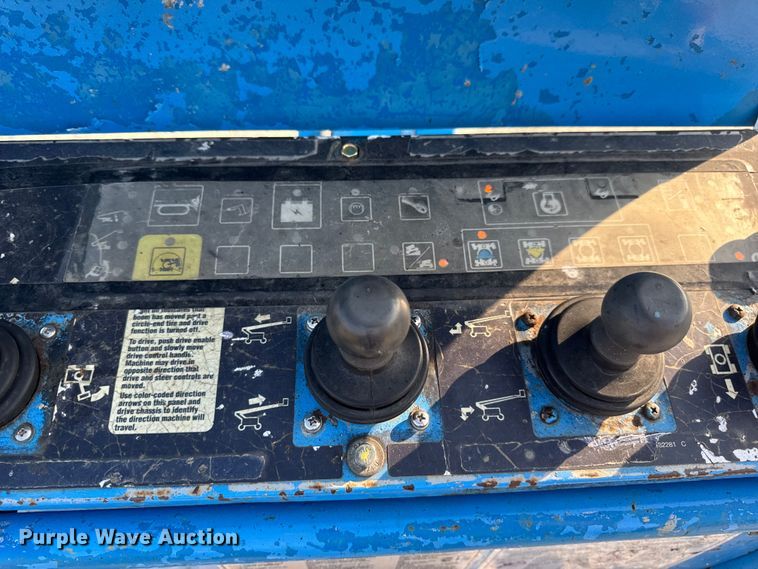 image for item DW6607 2007 Genie Z-80/60 boom lift