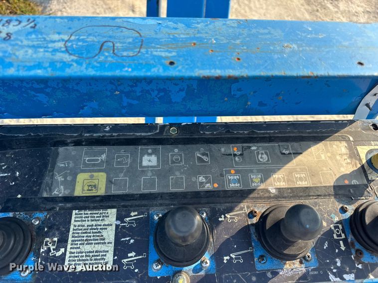 image for item DW6607 2007 Genie Z-80/60 boom lift