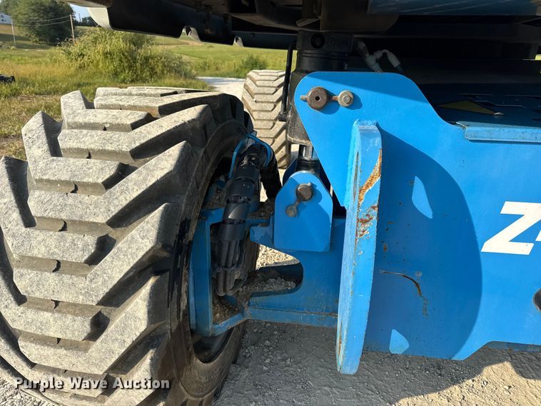 image for item DW6607 2007 Genie Z-80/60 boom lift