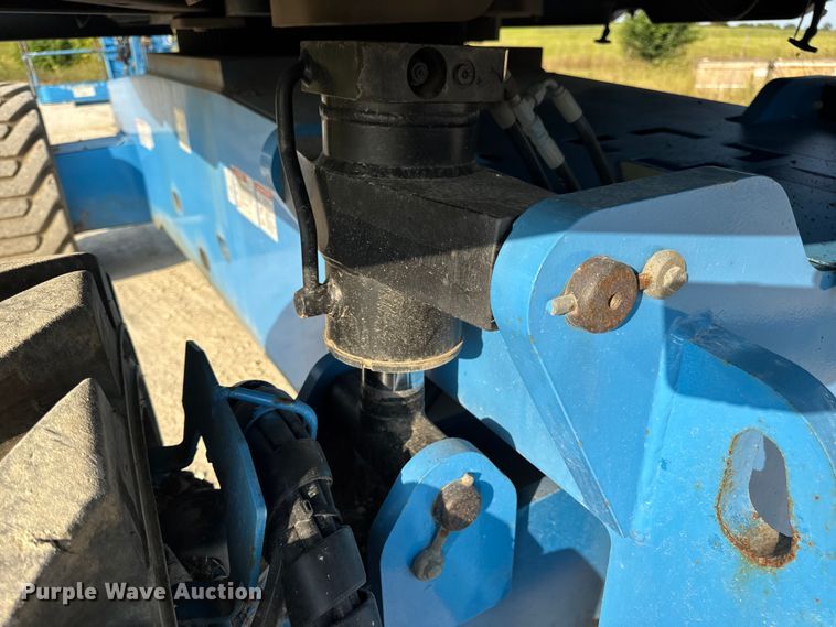 image for item DW6607 2007 Genie Z-80/60 boom lift