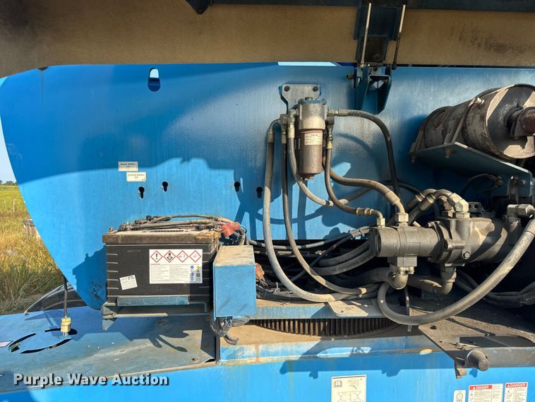 image for item DW6607 2007 Genie Z-80/60 boom lift