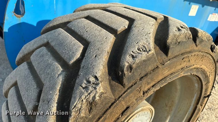 image for item DW6607 2007 Genie Z-80/60 boom lift