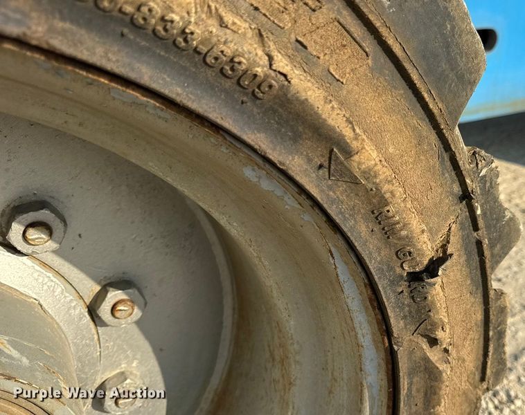 image for item DW6607 2007 Genie Z-80/60 boom lift