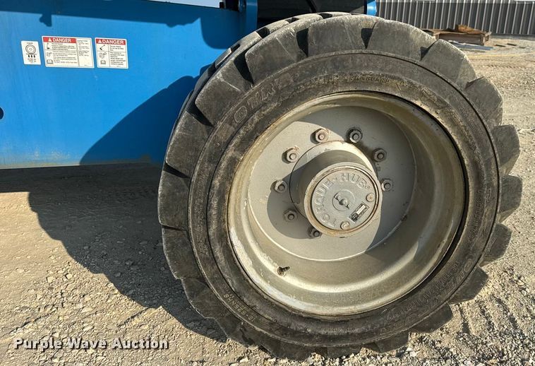 image for item DW6607 2007 Genie Z-80/60 boom lift