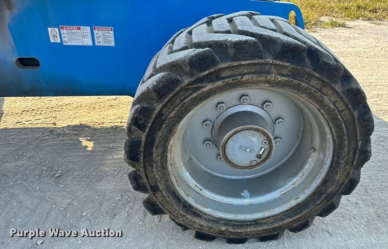 image for item DW6607 2007 Genie Z-80/60 boom lift