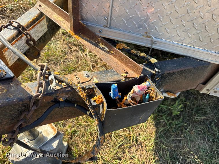 image for item DW6618 2014 Covered Wagon  CE7X16TA2 spray foam enclosed trailer