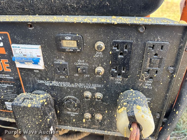 image for item DW6618 2014 Covered Wagon  CE7X16TA2 spray foam enclosed trailer