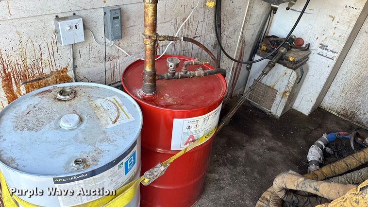 image for item DW6618 2014 Covered Wagon  CE7X16TA2 spray foam enclosed trailer