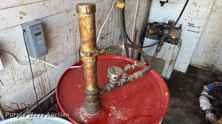 image for item DW6618 2014 Covered Wagon  CE7X16TA2 spray foam enclosed trailer