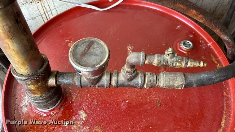 image for item DW6618 2014 Covered Wagon  CE7X16TA2 spray foam enclosed trailer