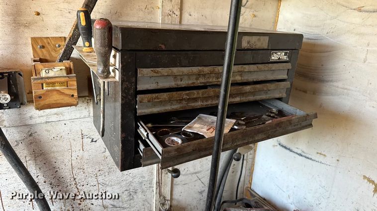 image for item DW6618 2014 Covered Wagon  CE7X16TA2 spray foam enclosed trailer